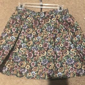 BCBG pleated floral skirt